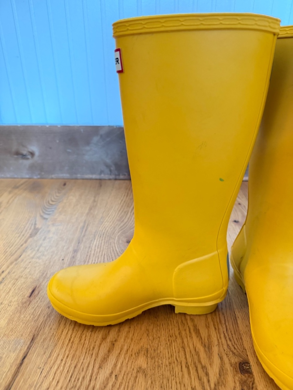 Hunter Original Kids' Classic Rain Boot in Yellow (Little Kid/Big Kid Size US 1) - Picture 5 of 11